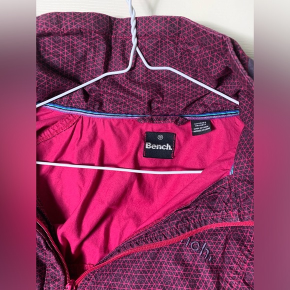 Bench | Light Jacket with Hidden Hood - Small - Picture 6 of 8